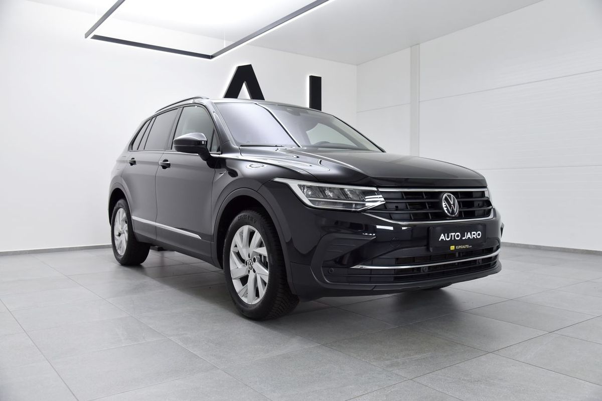Volkswagen Tiguan 2.0 TSI Life 4Motion DSG náhľad 4