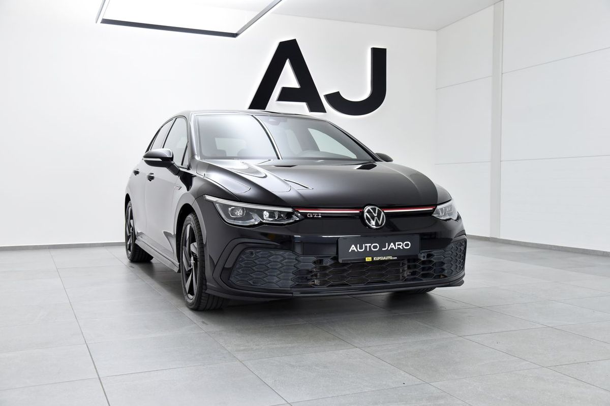 Volkswagen Golf 2.0 TSI GTI DSG náhľad 3