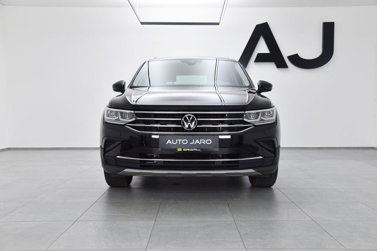 Volkswagen Tiguan 2.0 TSI Elegance 4Motion DSG náhľad 2