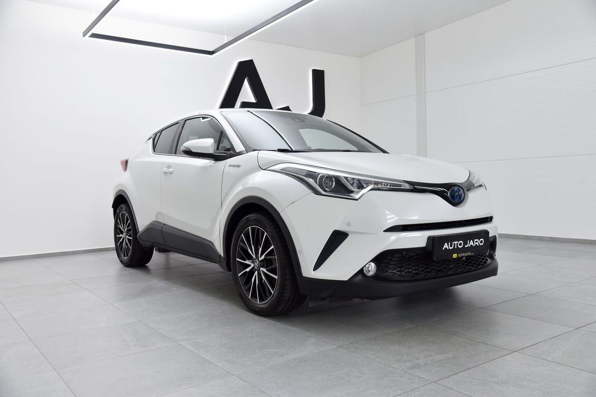 Toyota C-HR 1.8 Hybrid Selection E-CVT FWD náhľad 4