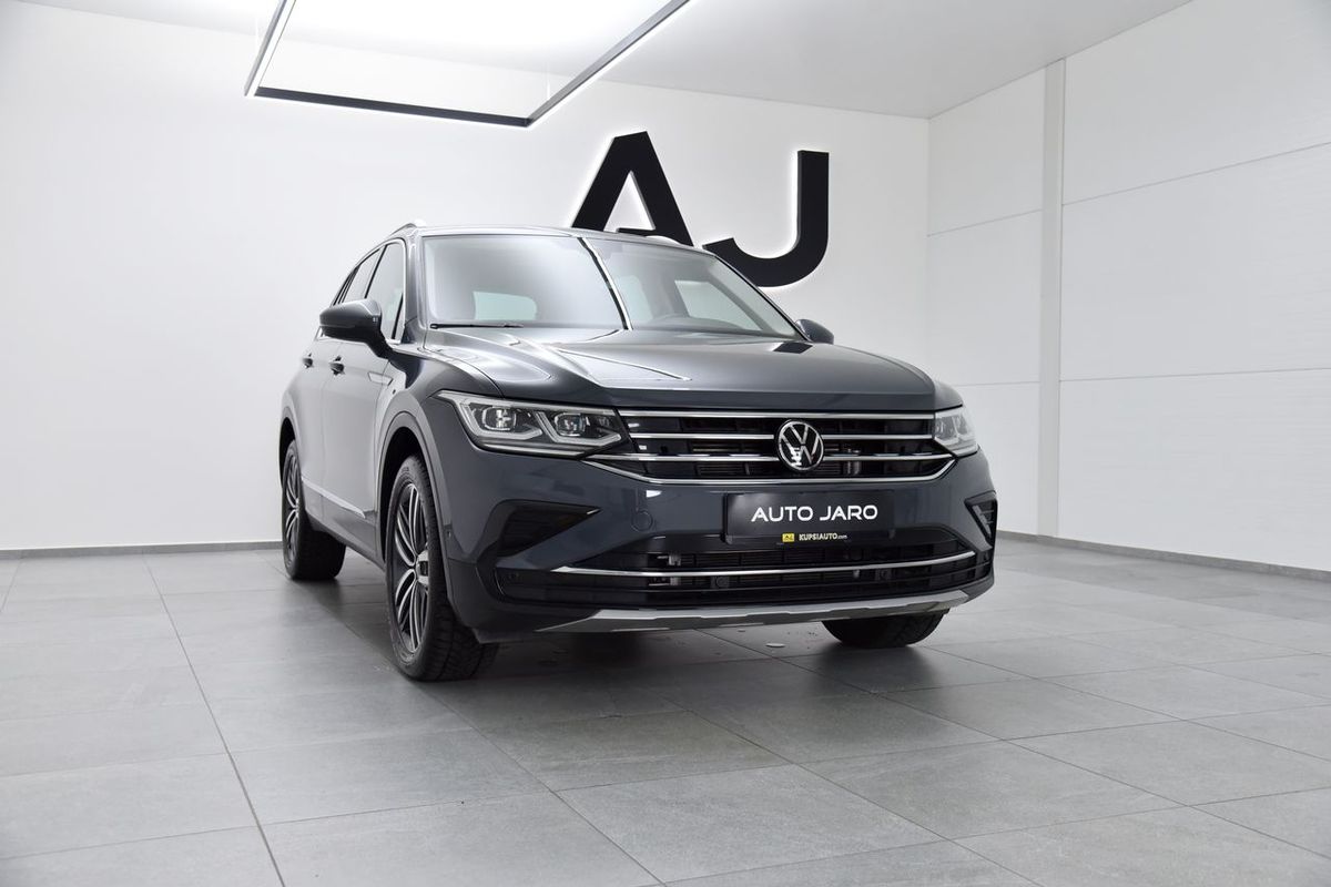 Volkswagen Tiguan 2.0 TSI 4Motion DSG náhľad 3