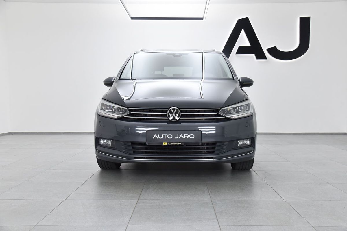 Volkswagen Touran 2.0 TDI Highline DSG náhľad 2