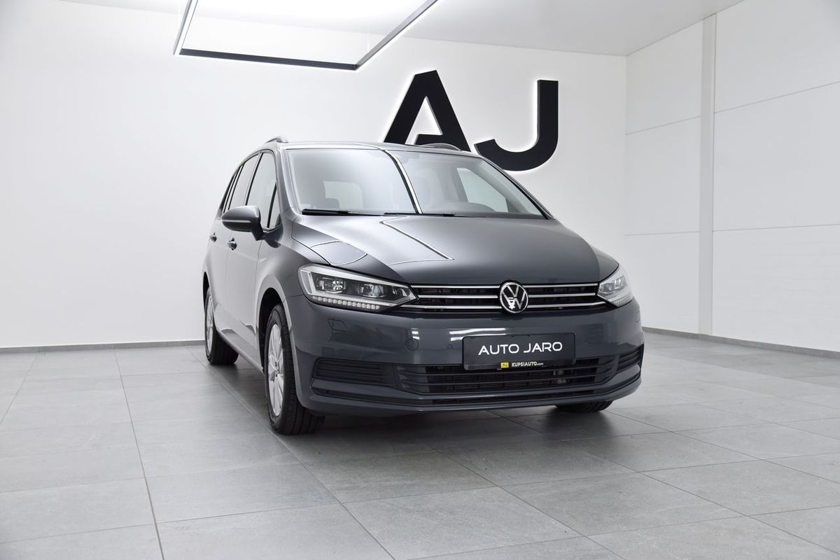 Volkswagen Touran 2.0 TDI Comfortline DSG náhľad 3